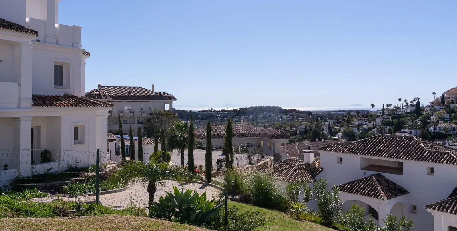 Venta de apartamento en planta baja en Nueva Andalucía 21