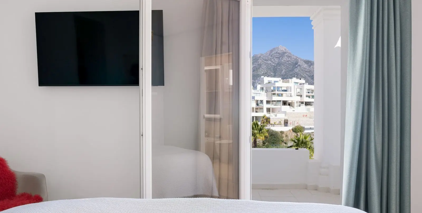 Venta de apartamento en planta baja en Nueva Andalucía 29