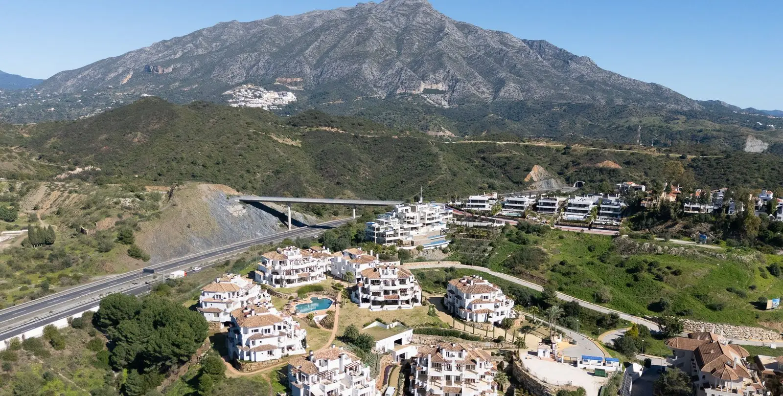 Venta de apartamento en planta baja en Nueva Andalucía 45