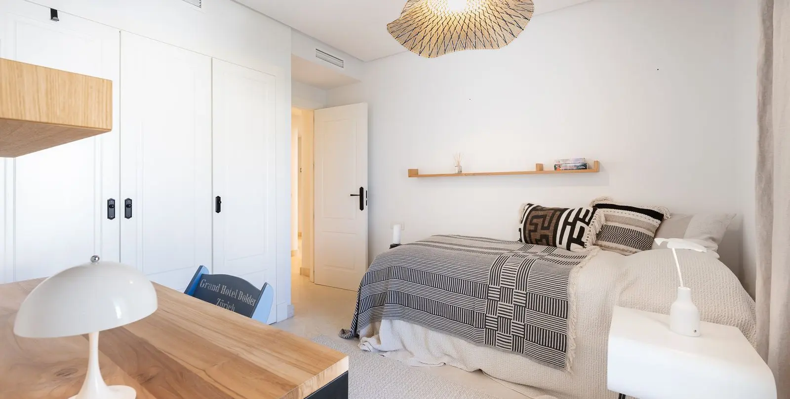 Venta de apartamento en planta baja en Nueva Andalucía 14