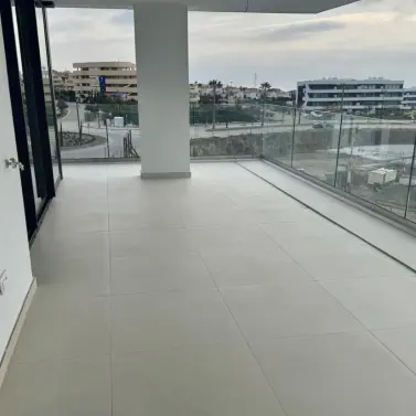 Продажа апартаментов на среднем этаже в Fuengirola