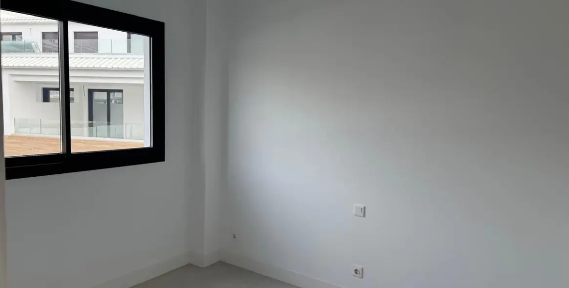 Продажа апартаментов на среднем этаже в Fuengirola 14