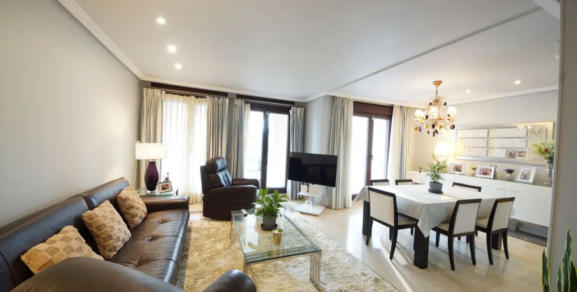 Продажа апартаментов на первом этаже в Los Arqueros 2