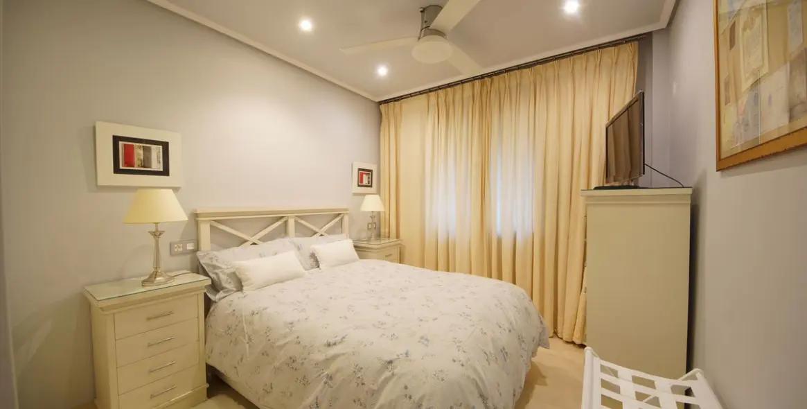 Продажа апартаментов на первом этаже в Los Arqueros 6