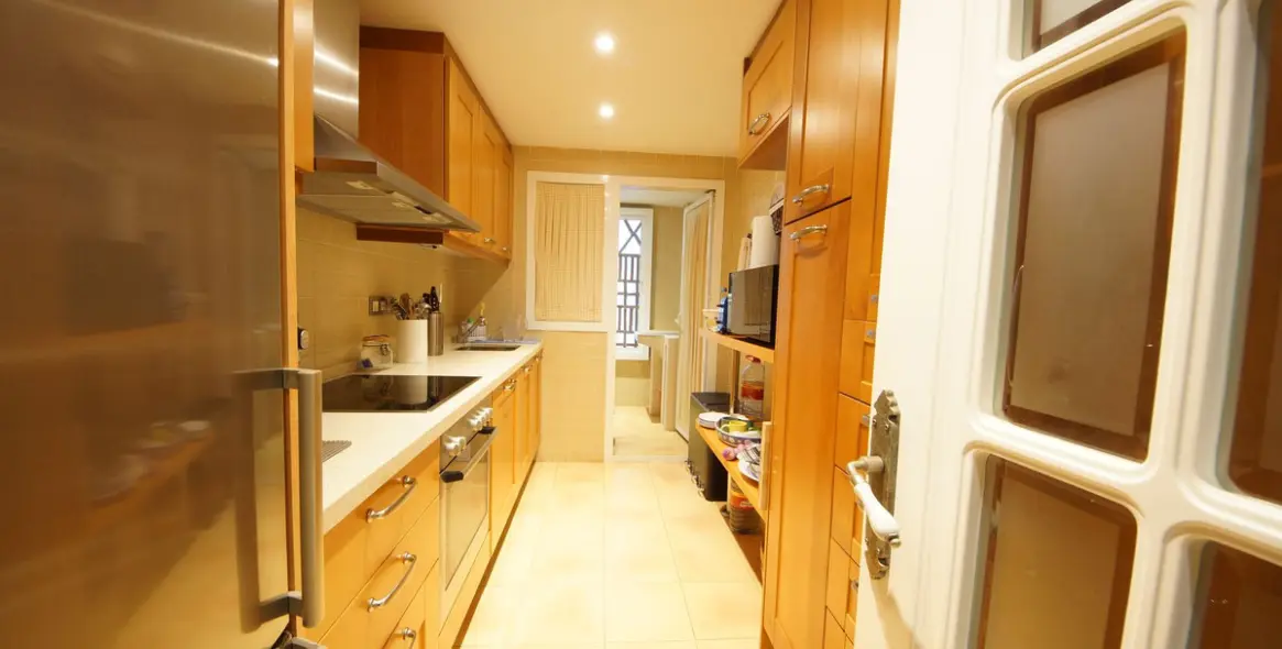 Продажа апартаментов на первом этаже в Los Arqueros 11