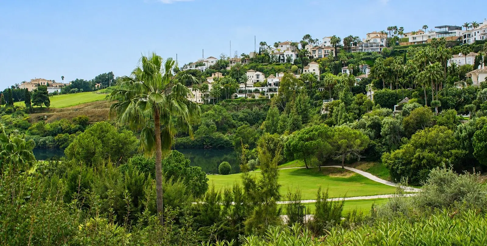 Venta de apartamento en planta baja en Los Arqueros 4
