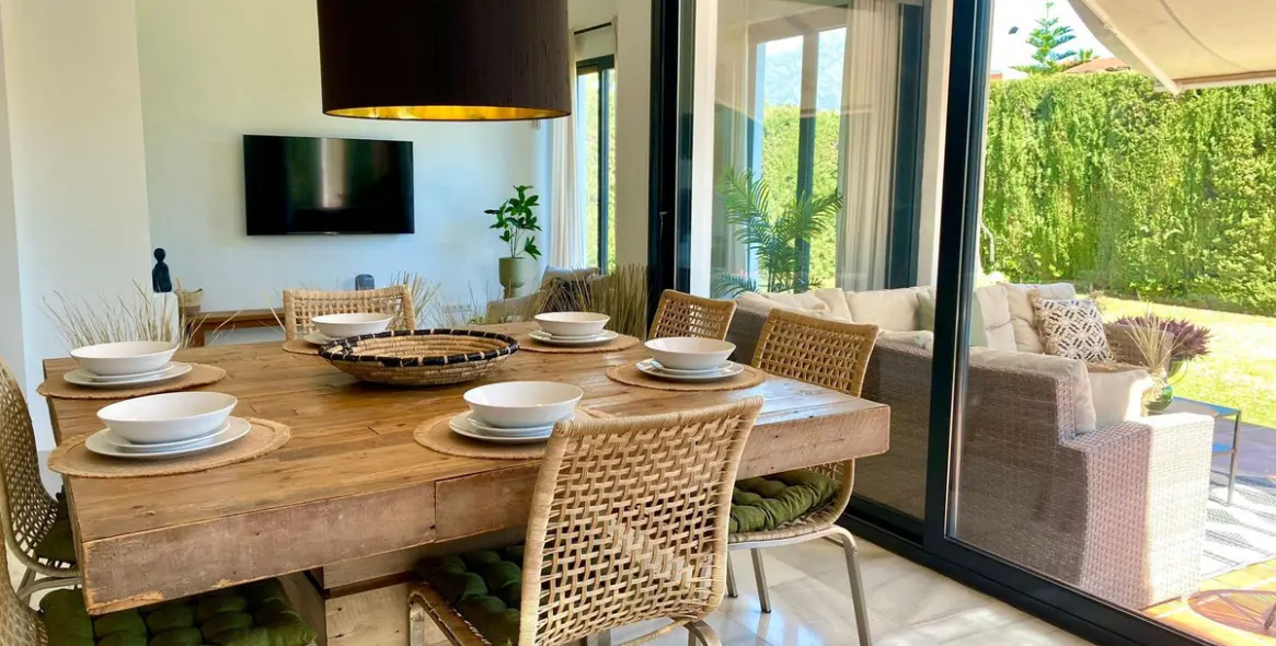 Venta de villa independiente en Nueva Andalucía 2