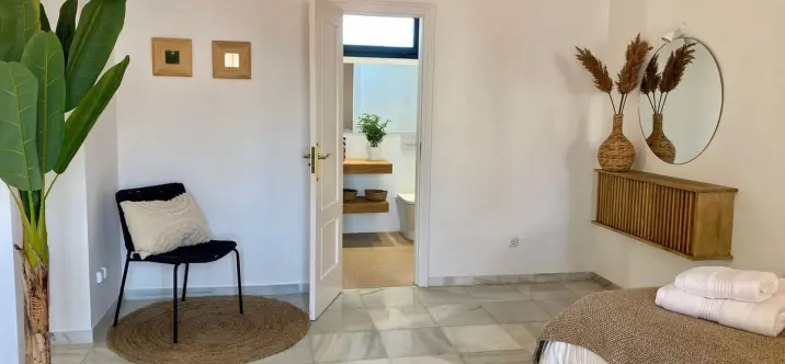 Sale of detached villa in Nueva Andalucía 3