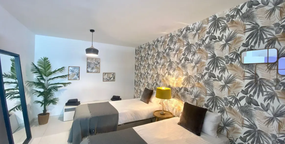 Venta de villa independiente en Nueva Andalucía 18