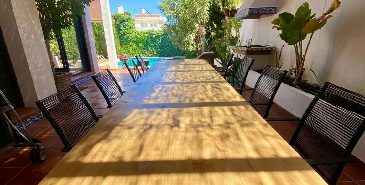 Venta de villa independiente en Nueva Andalucía 38