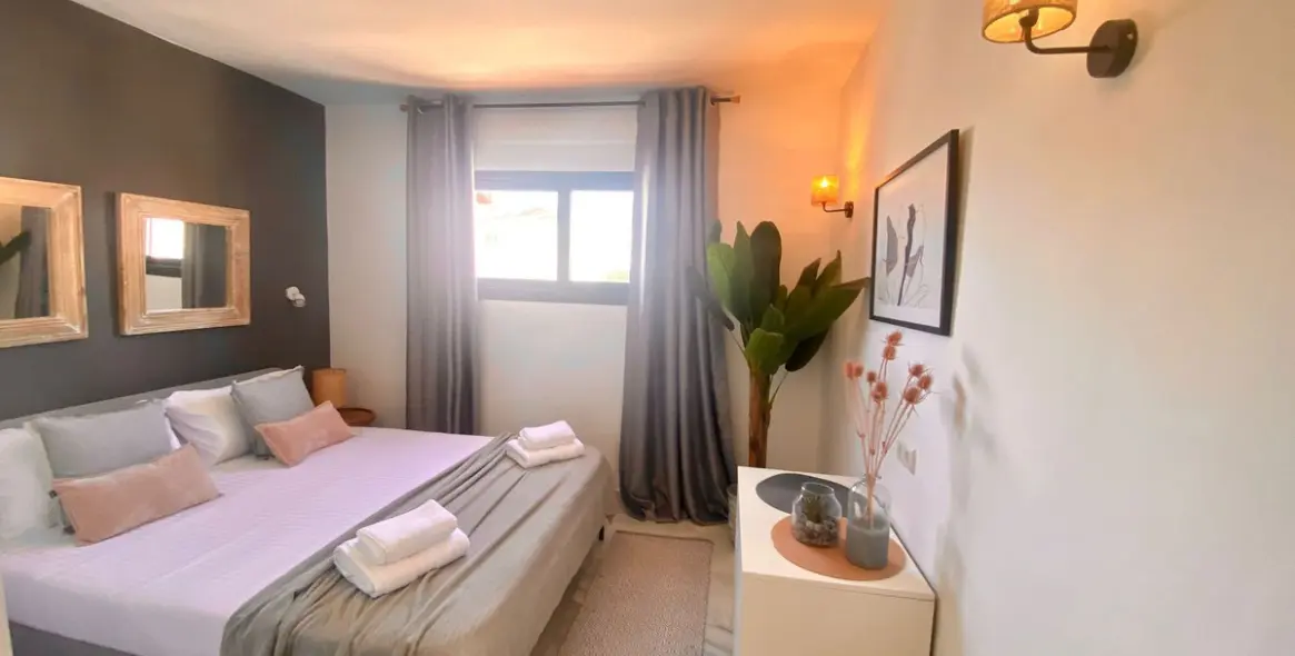Sale of detached villa in Nueva Andalucía 17