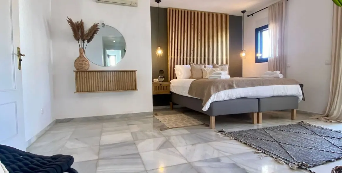 Sale of detached villa in Nueva Andalucía 21