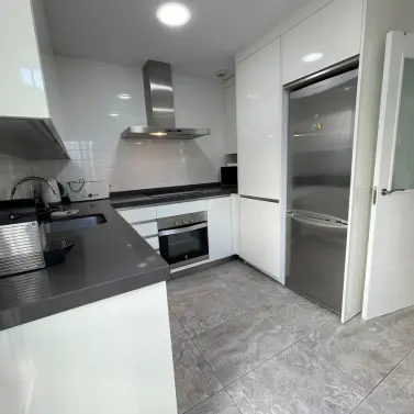 Alquiler a largo plazo de casa pareada en Nueva Andalucía