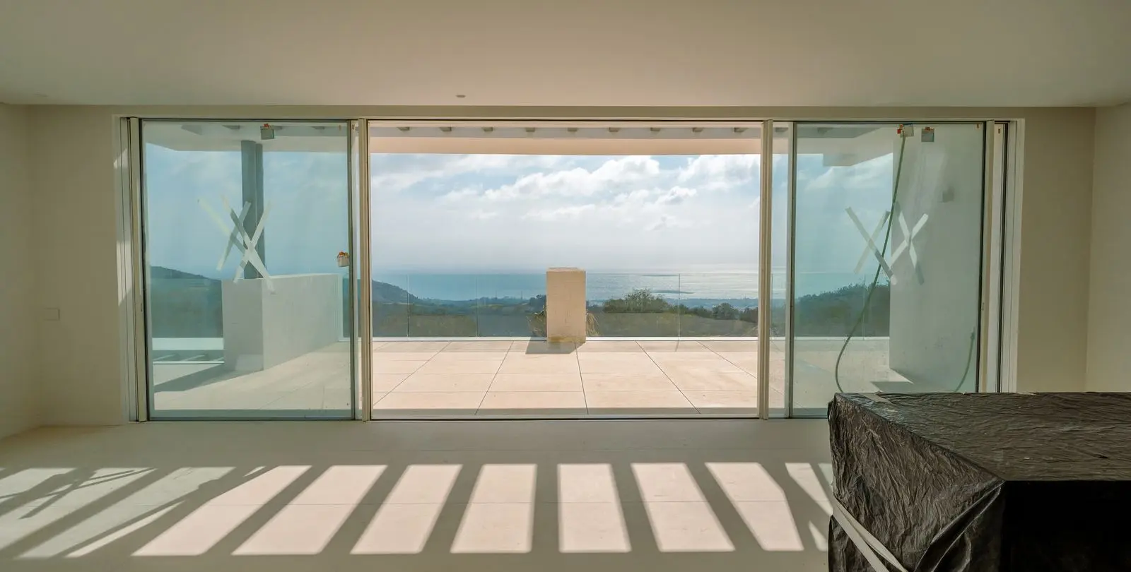 Sale of penthouse duplex in Ojén 3