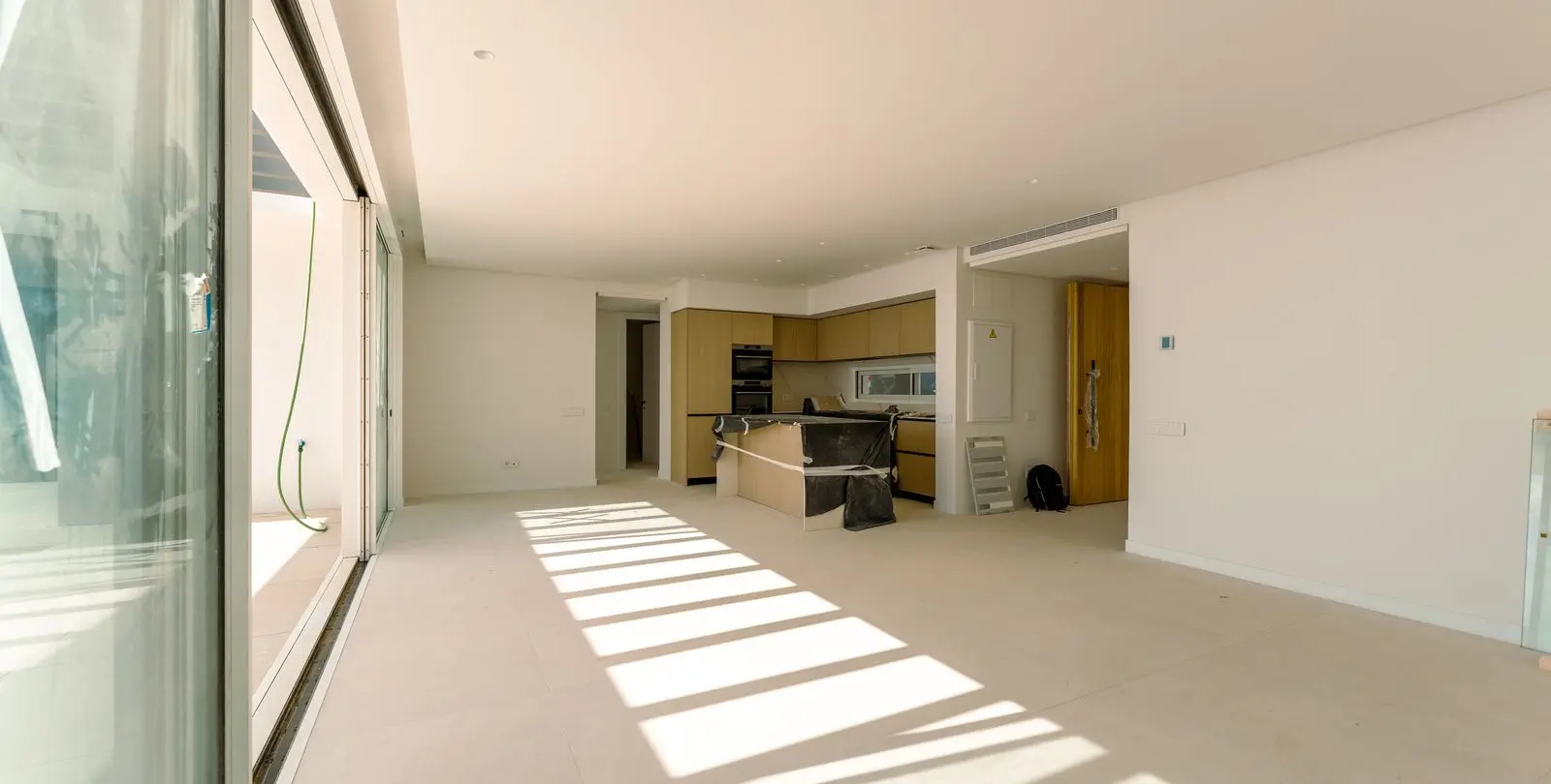 Sale of penthouse duplex in Ojén 4
