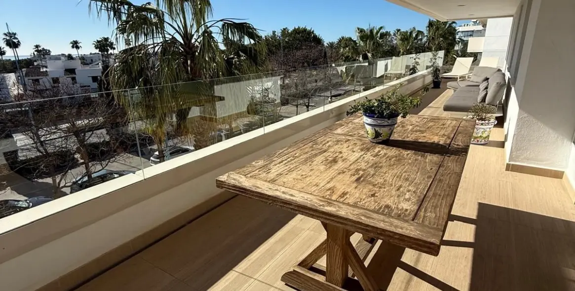 Long-term rent of middle floor apartment in San Pedro de Alcántara 4