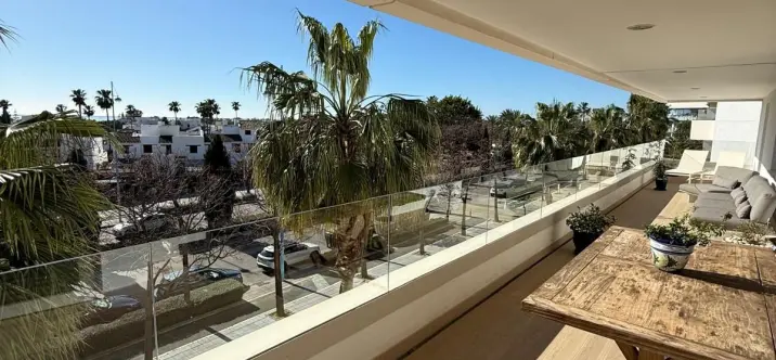 Long-term rent of middle floor apartment in San Pedro de Alcántara 4
