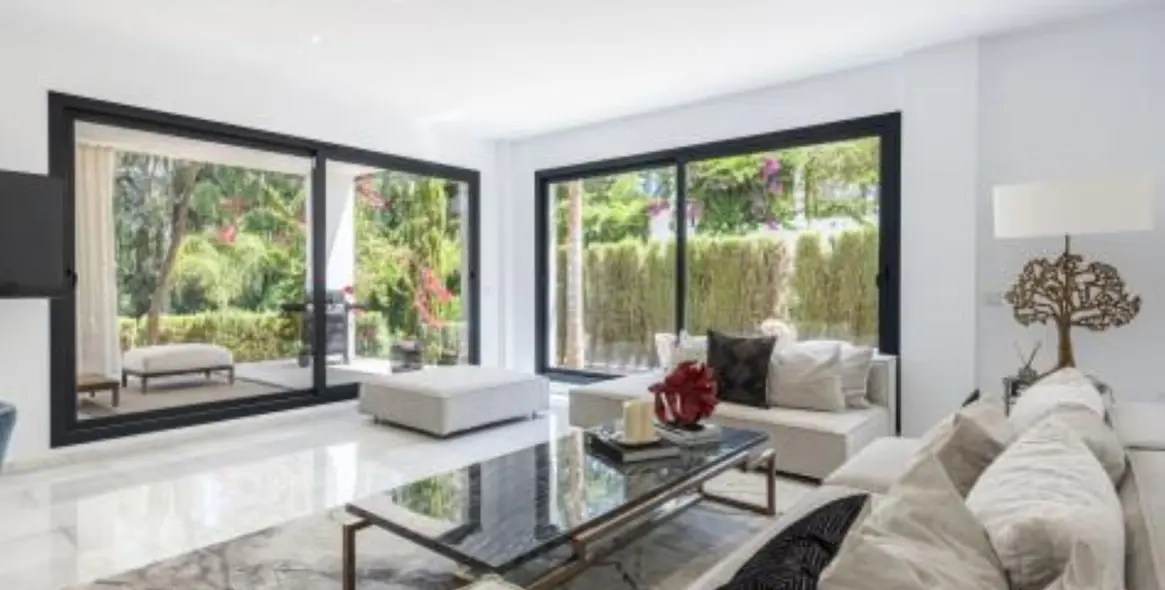 Long-term rent of ground floor apartment in The Golden Mile 3