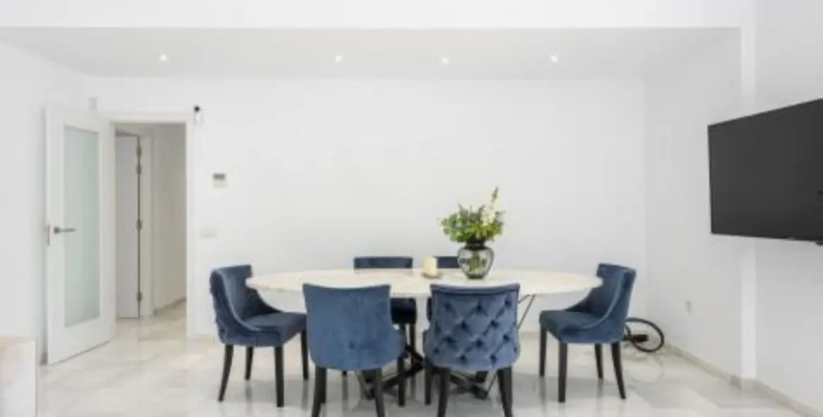 Long-term rent of ground floor apartment in The Golden Mile 5