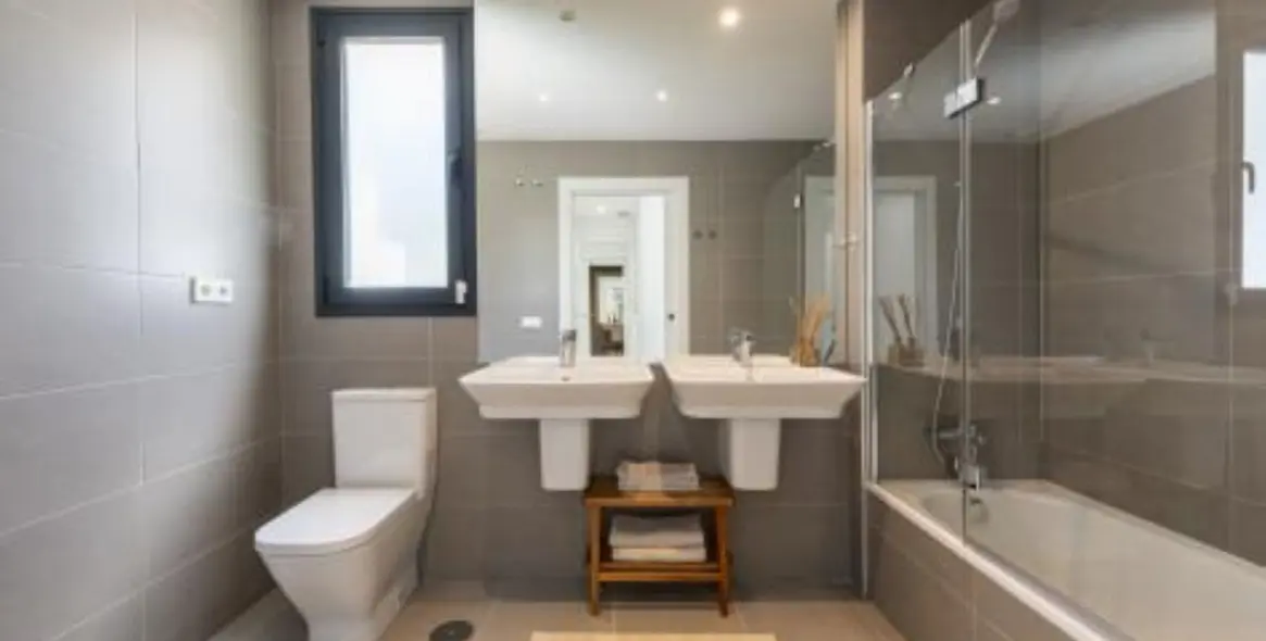 Long-term rent of ground floor apartment in The Golden Mile 10