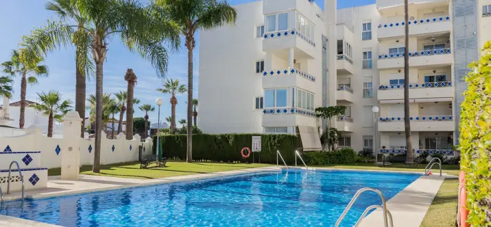 Продажа апартаментов на среднем этаже в Marbella 0