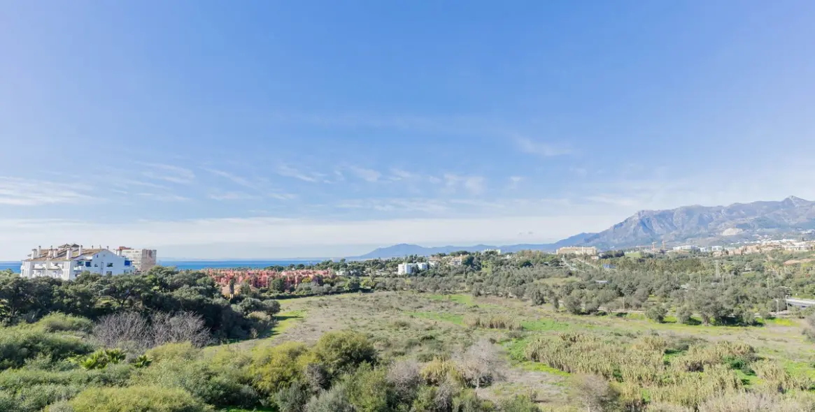 Продажа апартаментов на среднем этаже в Marbella 5