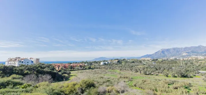 Продажа апартаментов на среднем этаже в Marbella 4