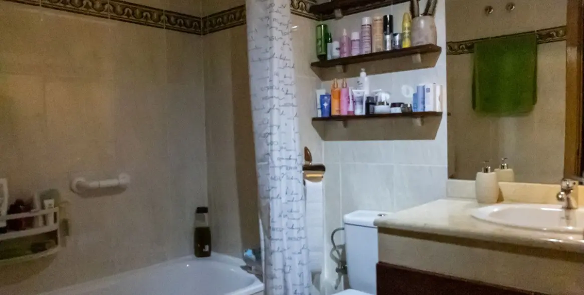 Продажа апартаментов на первом этаже в Arroyo de la Miel 16