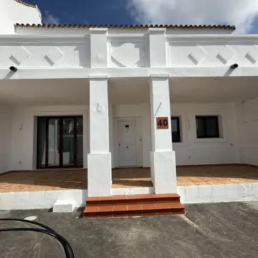 Продажа таунхауса в Doña Julia