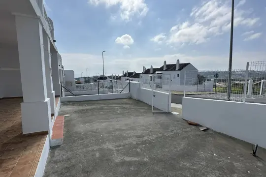 Image 6 thumb