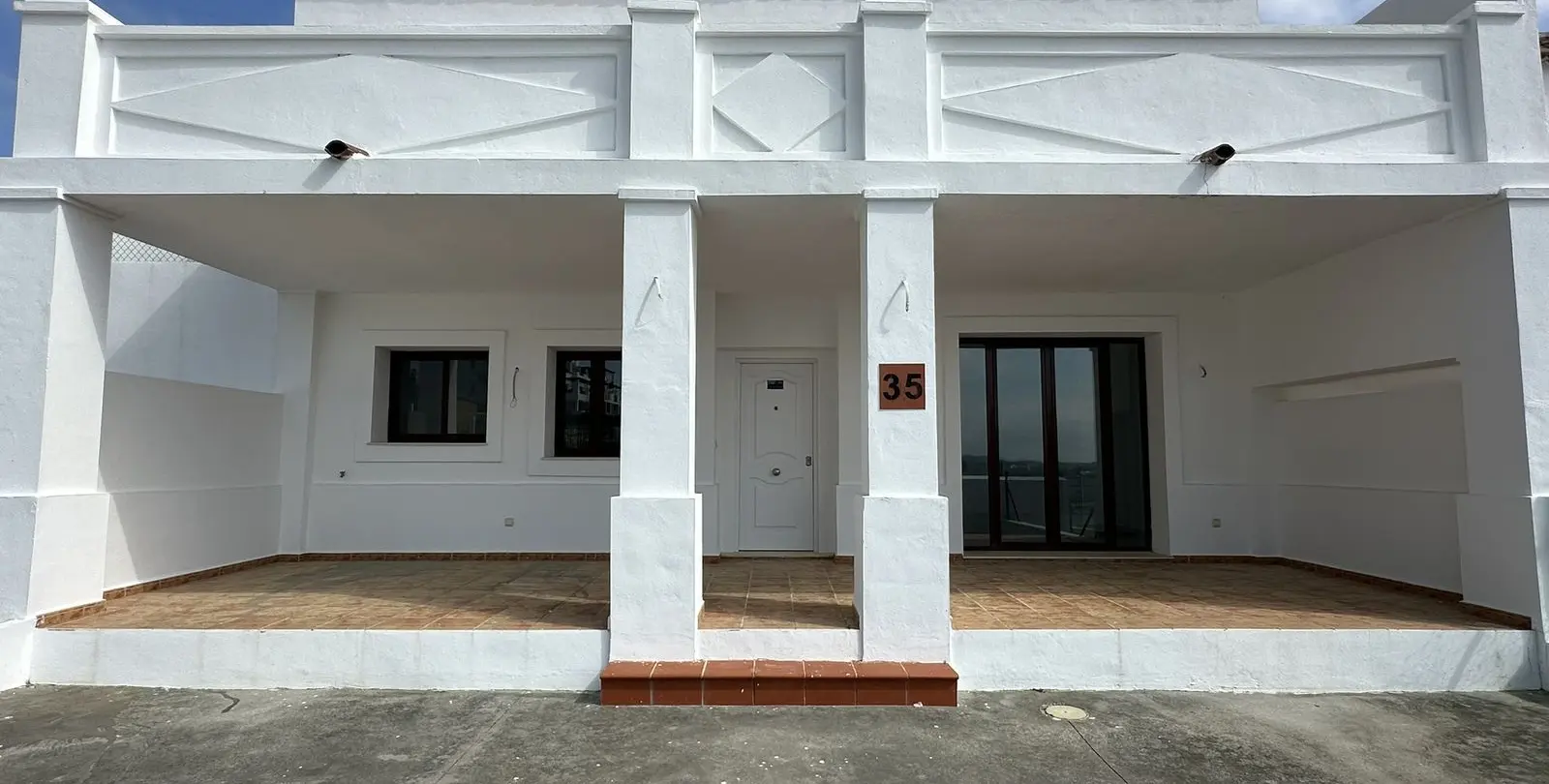 Venta de adosado en Doña Julia 13