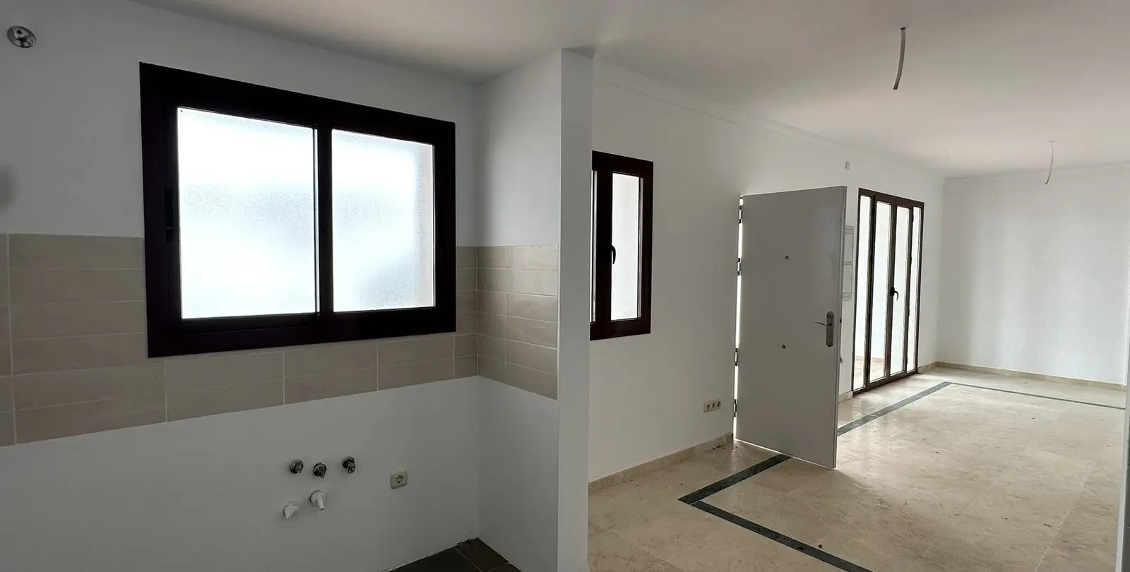 Venta de adosado en Doña Julia 19