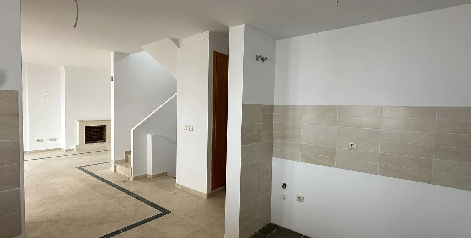 Venta de adosado en Doña Julia 20