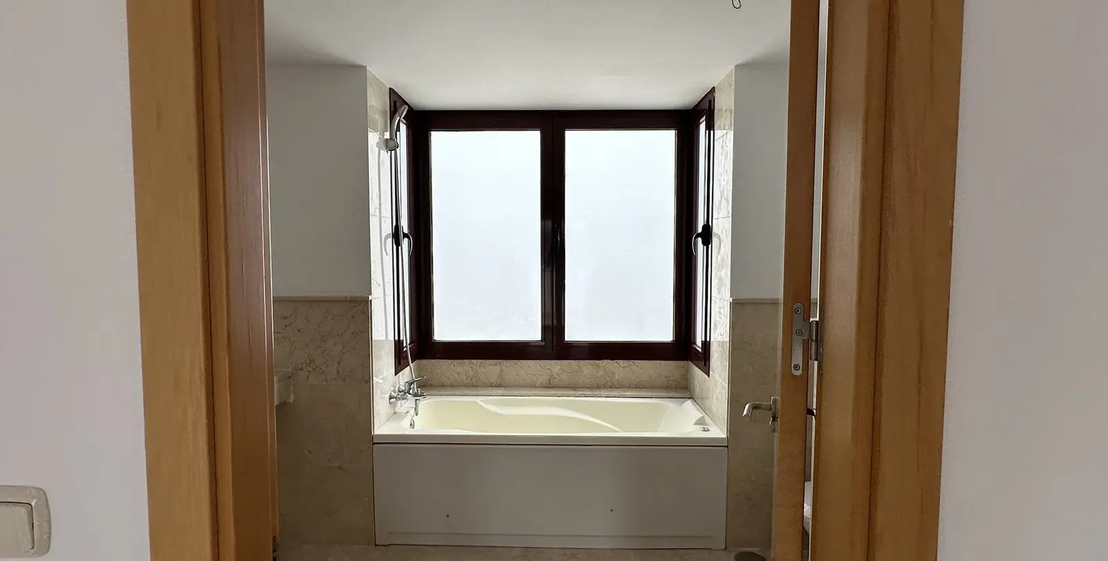 Venta de adosado en Doña Julia 39