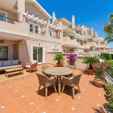 Venta de adosado en La Duquesa