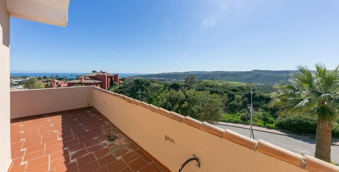 Venta de adosado en La Duquesa 2