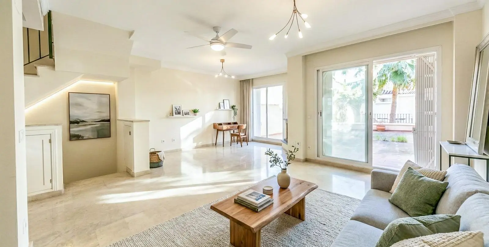Sale of townhouse in La Duquesa 4