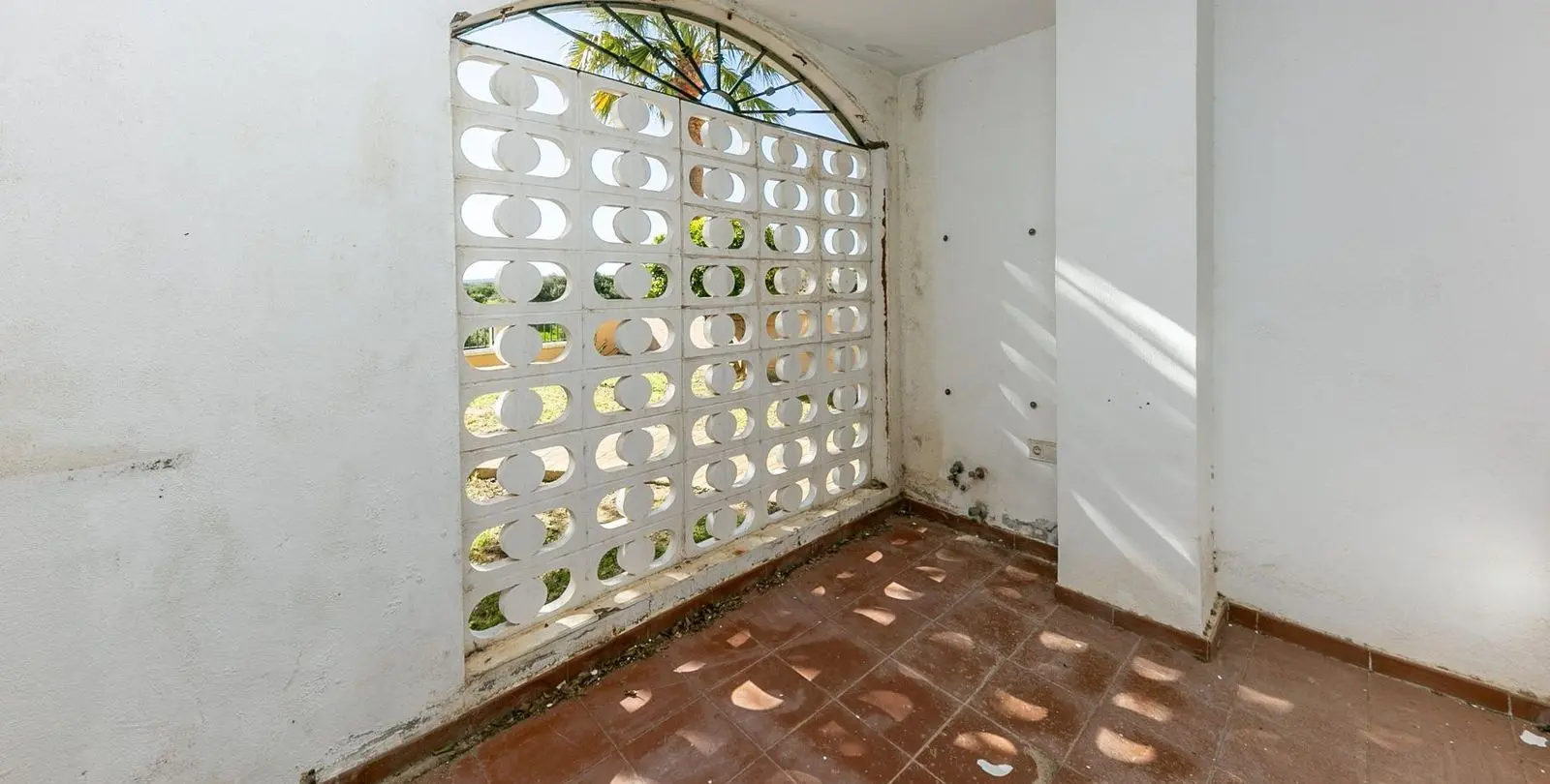 Sale of townhouse in La Duquesa 42