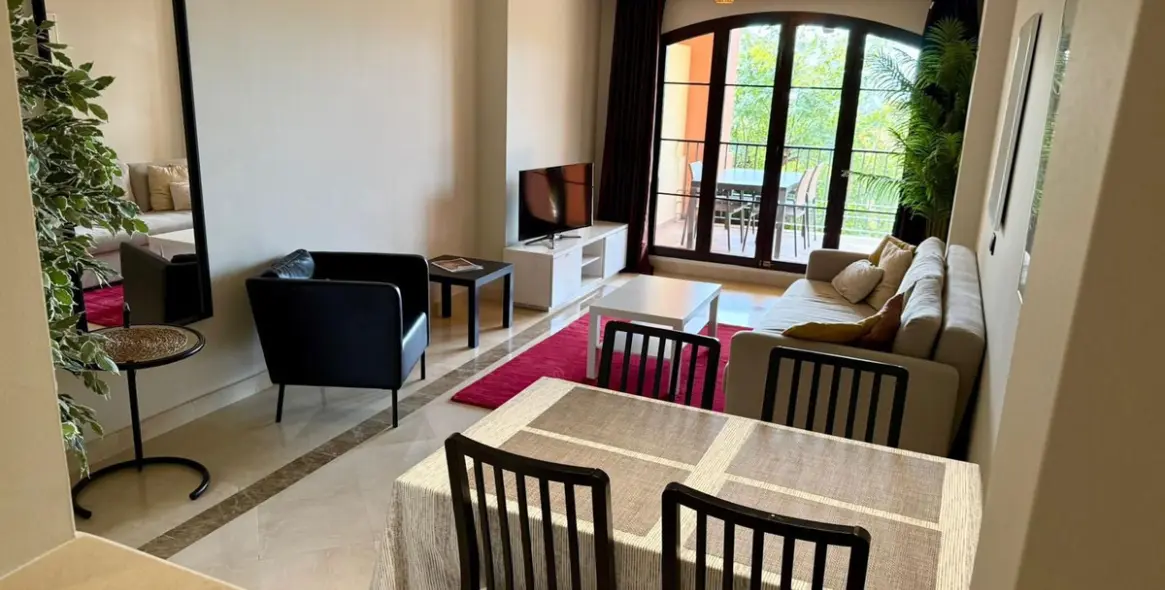 Продажа апартаментов на первом этаже в Los Arqueros 2