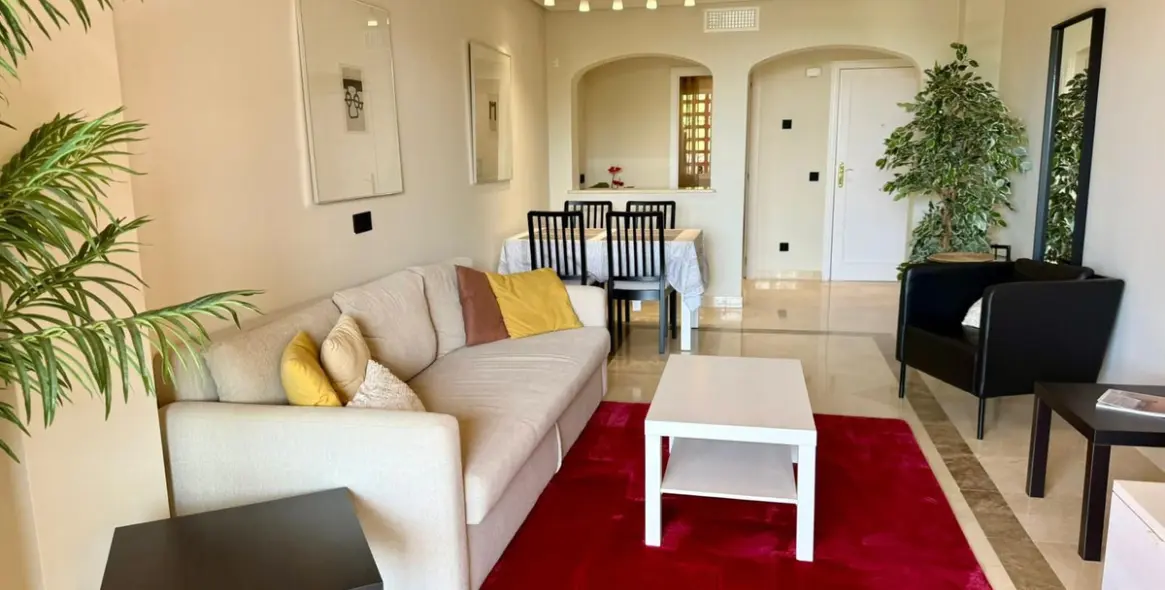 Продажа апартаментов на первом этаже в Los Arqueros 3