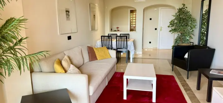 Продажа апартаментов на первом этаже в Los Arqueros 2