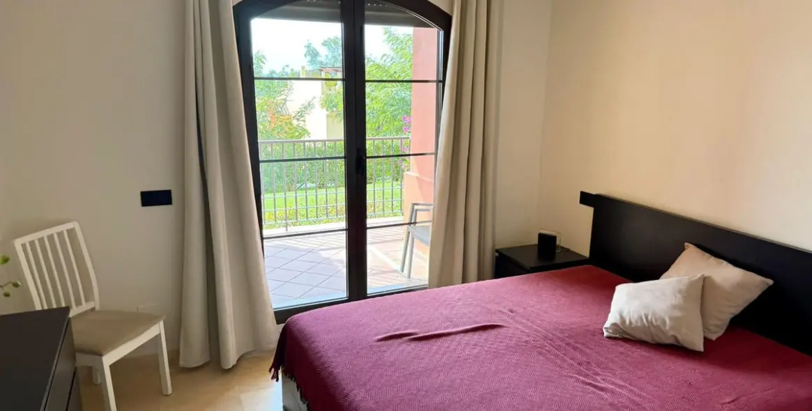 Продажа апартаментов на первом этаже в Los Arqueros 7