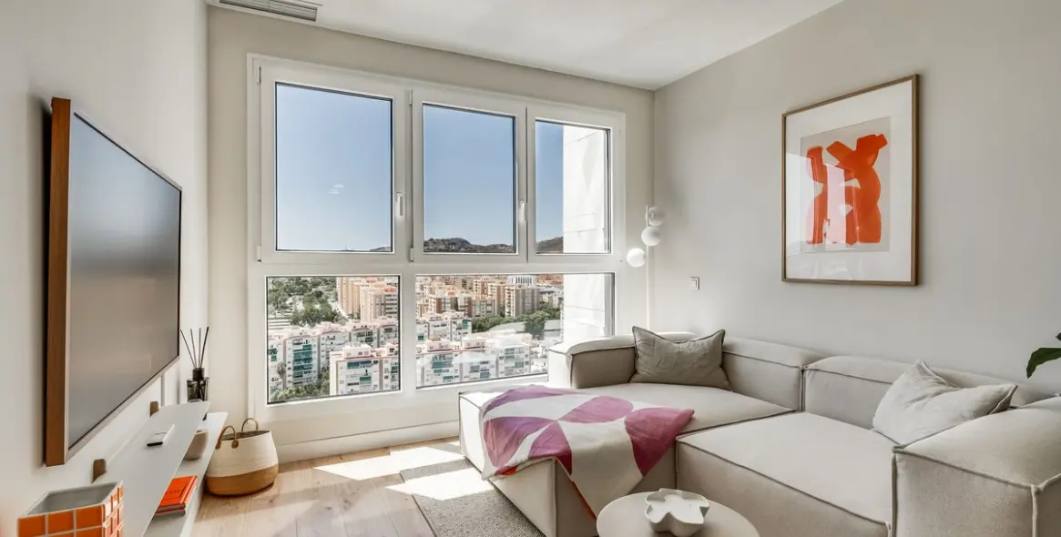 Продажа апартаментов на среднем этаже в Málaga Centro 3