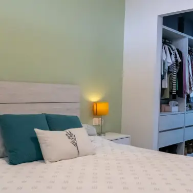 Sale of middle floor apartment in Higueron