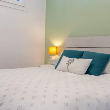 Sale of middle floor apartment in Higueron