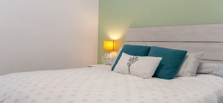 Sale of middle floor apartment in Higueron 1