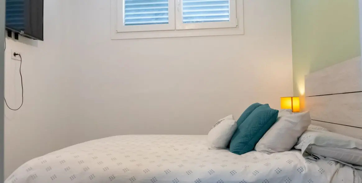 Sale of middle floor apartment in Higueron 3