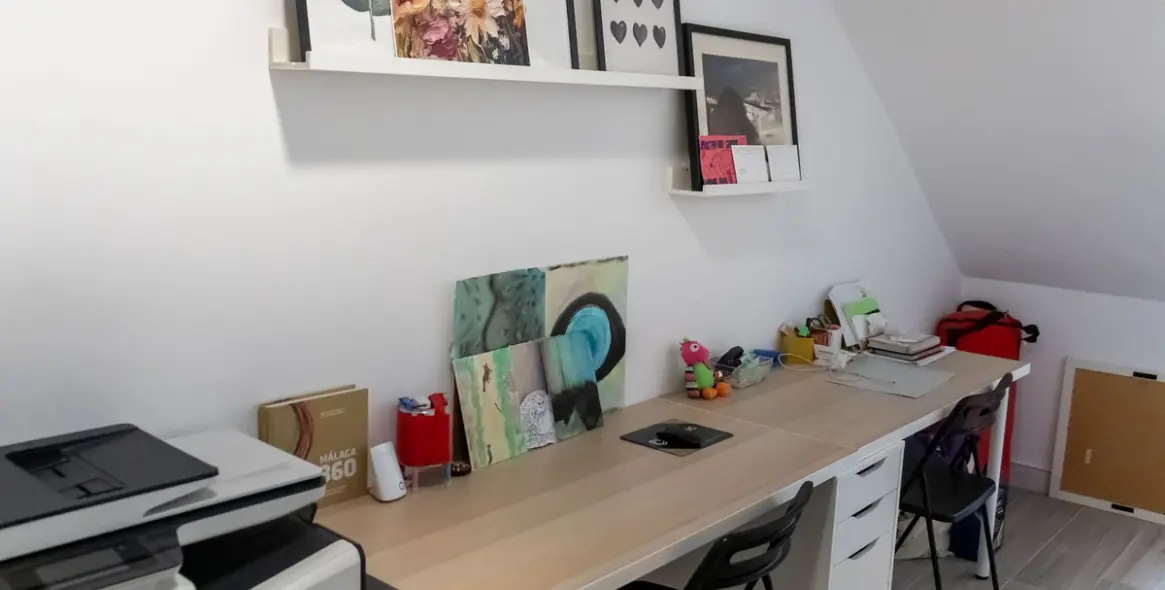 Sale of middle floor apartment in Higueron 4