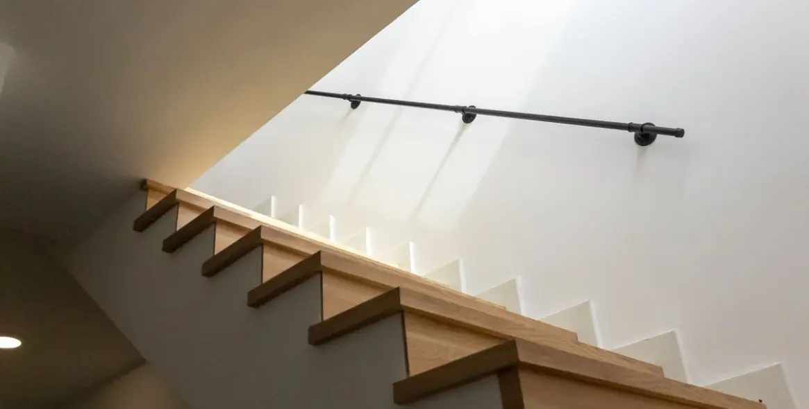 Sale of middle floor apartment in Higueron 8