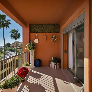 Sale of middle floor apartment in Atalaya